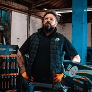 BazMeredith(LAUNCHInfluencer)