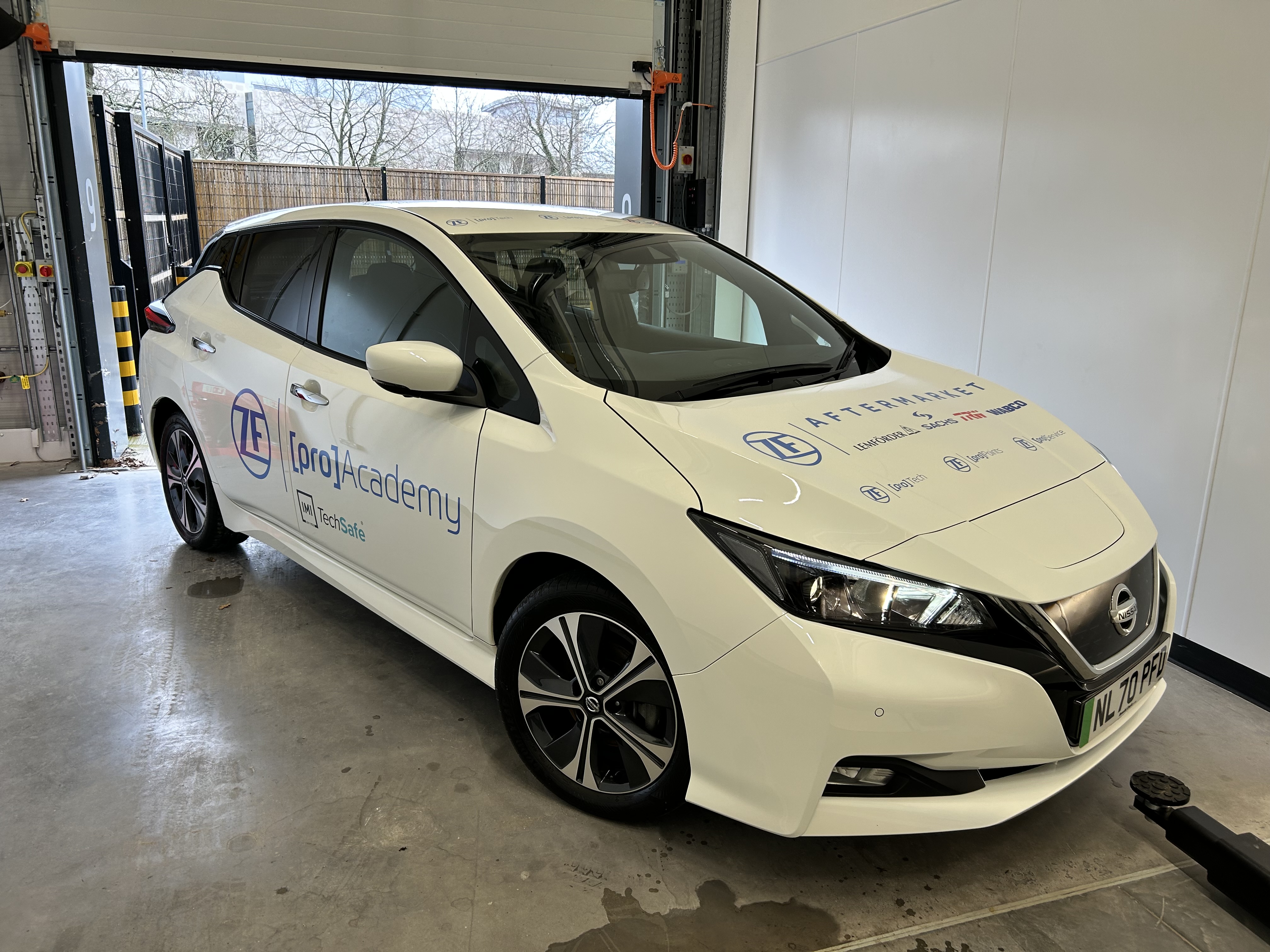 ZFTrainingCar